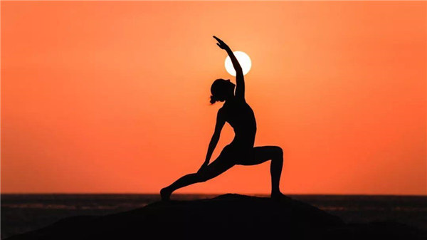 澳门新葡平台网址8883入口瑜伽初学者要知道的瑜伽常识(这8点瑜伽常识你应该了解(图2)