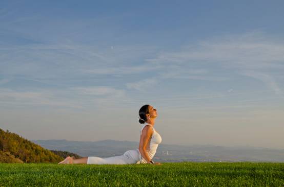 外媒：瑜伽有助于提升性生活质量 冥想可达到(图1)