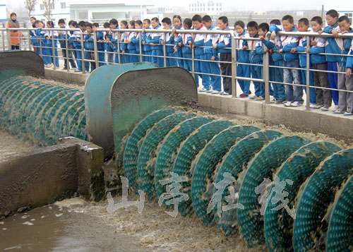 小学生学节水护水知识(图1)