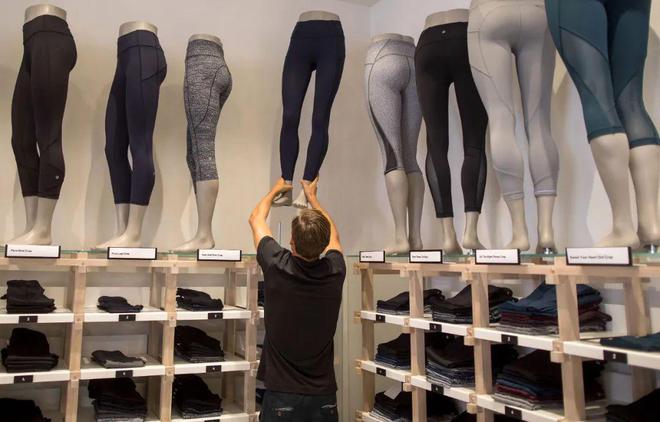 翘臀、细腿lululemon收割中产女性(图8)